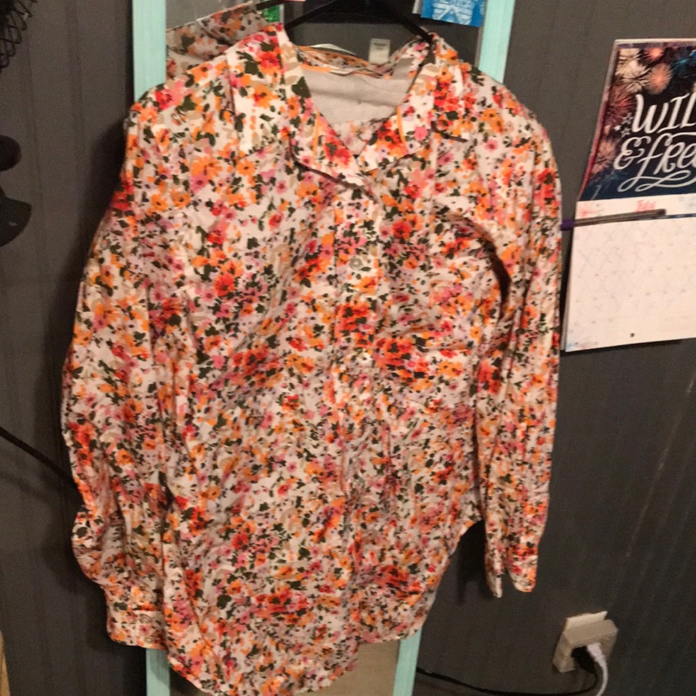 LizClaiborne - Picture 1 of 1